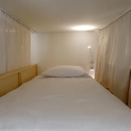 Aktion House Hostel Carcavelos (Lisbon)
