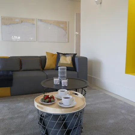 Aktion House אכסניה *