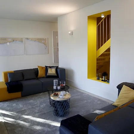 Aktion House Hostel Carcavelos (Lisbon)