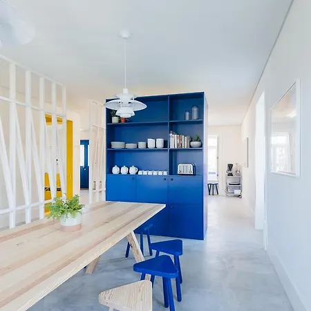 Hostel Aktion House Carcavelos (Lisbon)