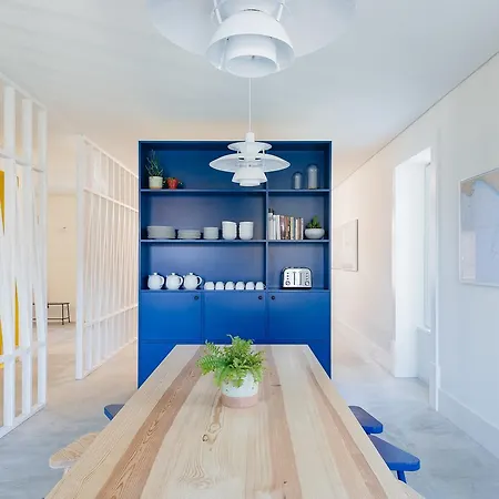 Aktion House Carcavelos (Lisbon)