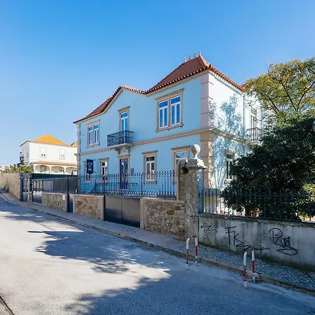 Aktion House אכסניה