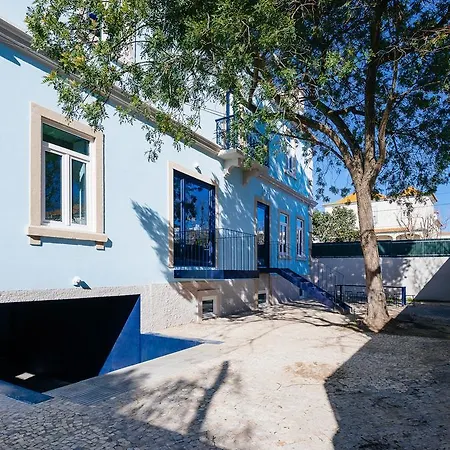 Aktion House Hostel Carcavelos (Lisbon)