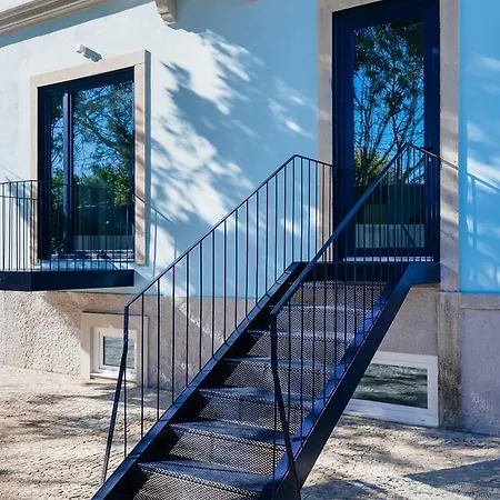 Hostel Aktion House Carcavelos (Lisbon)